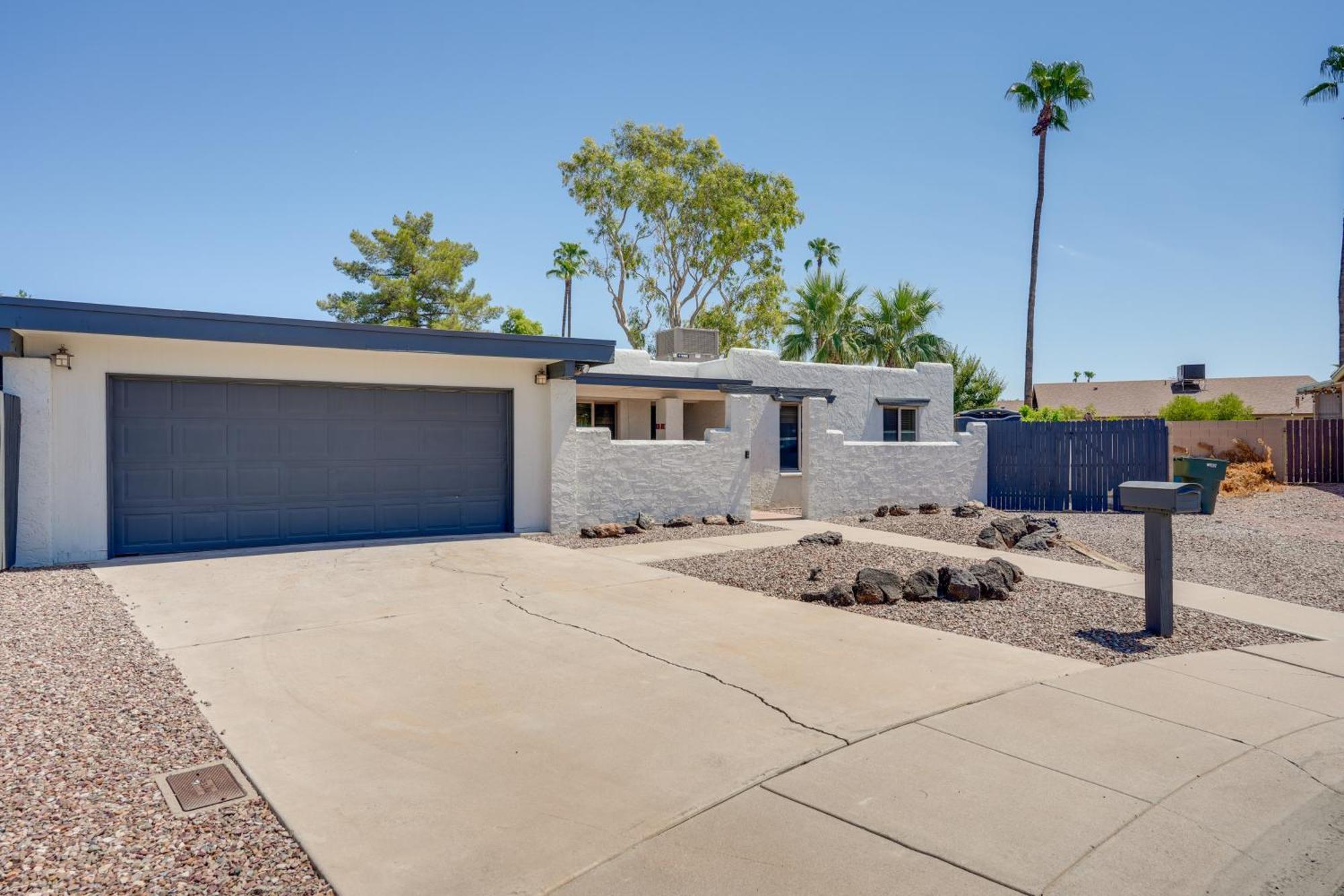 Phoenix Home With Pool About 10 Mi To Camelback Mtn Exteriör bild